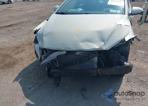 2017 Hyundai Elantra Se z USA, uszkodzony, nr VIN KMHD84LF1HU144335